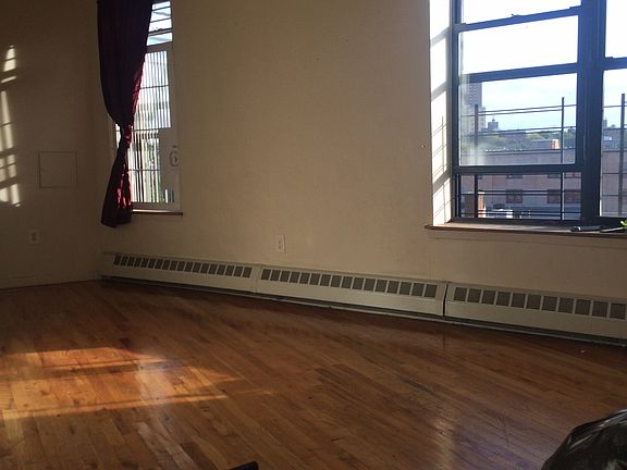 2nd image of 464 Bushwick Ave APT 5C