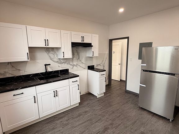 2nd image of 4 S Jardin St #3
