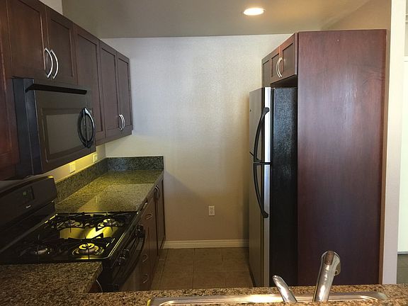 5th image of 530 K St Unit 616
