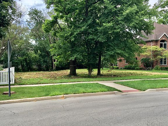 2nd image of 857 N Western Ave