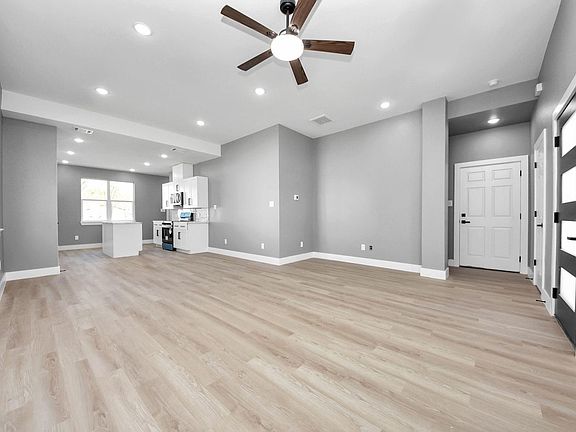 4th image of 17121 Spindle Oaks Dr