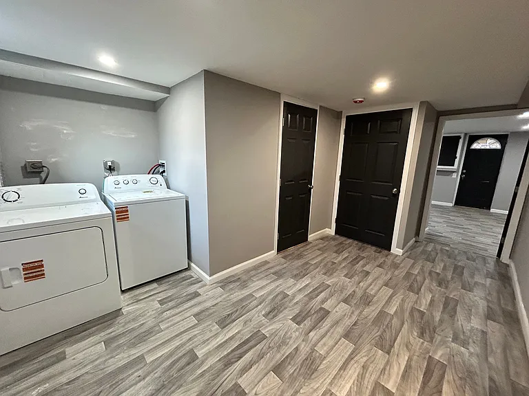 1503 Aldeney Ave — Photo 62