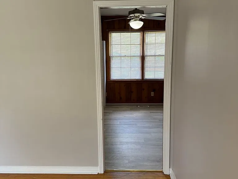 202 Pleasant Hill Dr — Photo 14