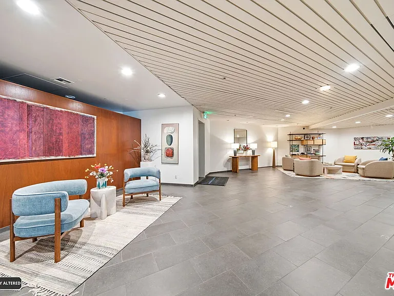 122 Ocean Park Blvd #507 — Photo 32