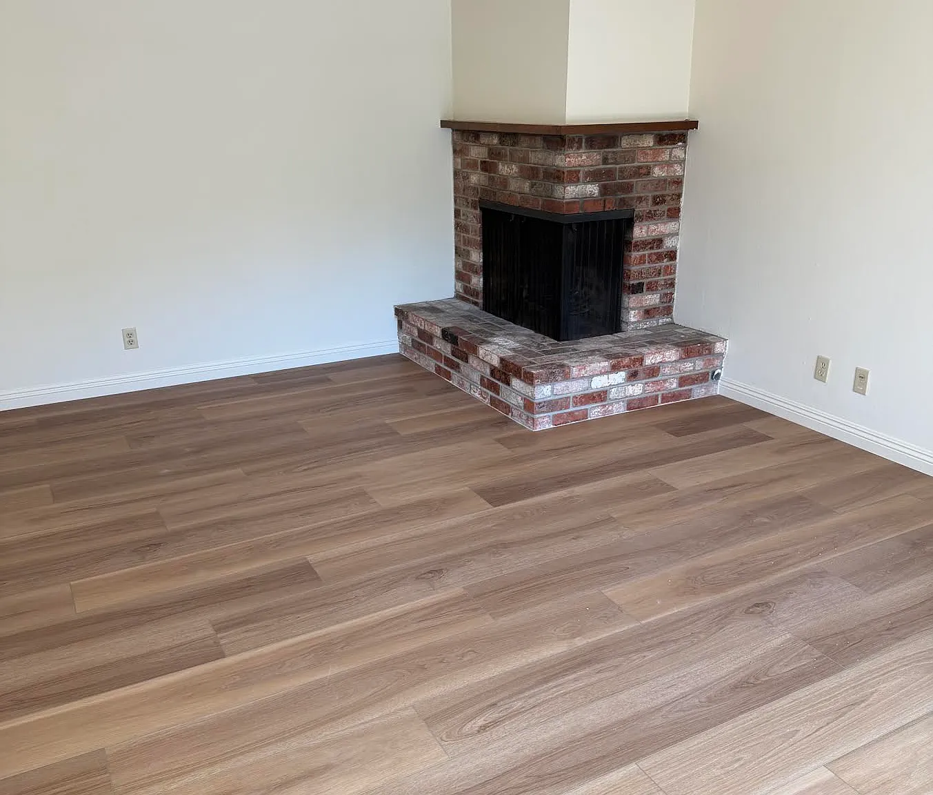 1 bed, 650 sqft, $4,900 — Photo 1