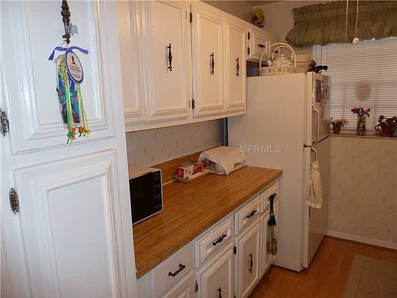 5th image of 11123 Acme Dr