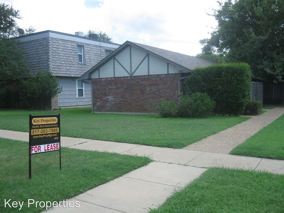 1st image of 4905 El Campo Ave APT A