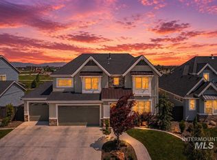 6718 S Cadence Ave, Meridian, ID 83642