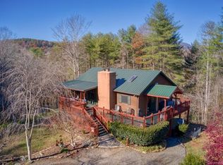 265 Moss Hill Ln, Lake Lure, NC 28746