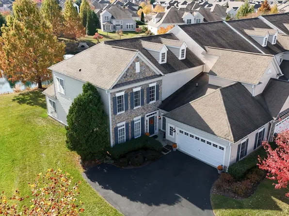 394 Primrose Dr, Lansdale, PA 19446