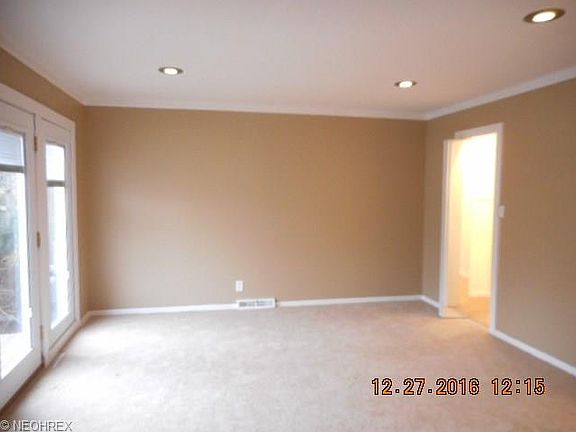 5th image of 29850 Shaker Blvd