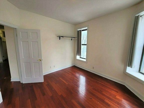 5th image of 159 2nd Ave APT 1