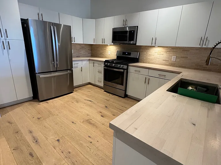 249 Main St #401 — Photo 2