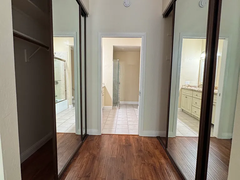 25912 Hayward Blvd — Photo 17