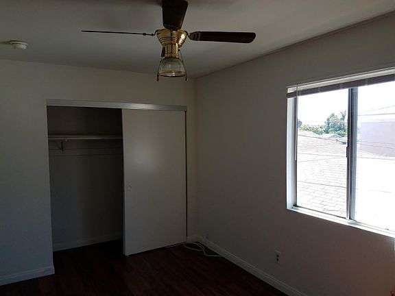 4th image of 3064 E 70th St