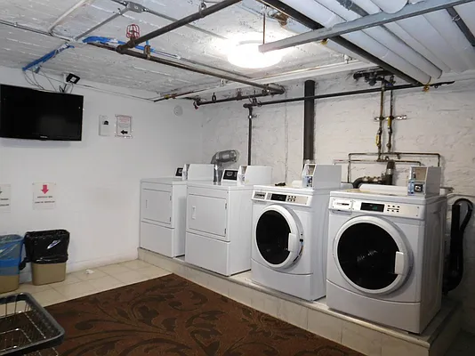Rented by Bohemia Realty Group | media 25