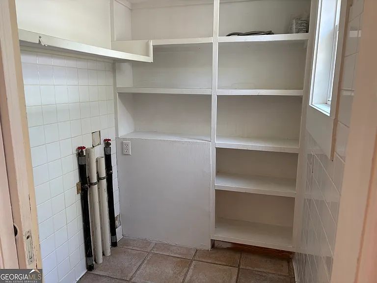 504 N Maple St — Photo 7