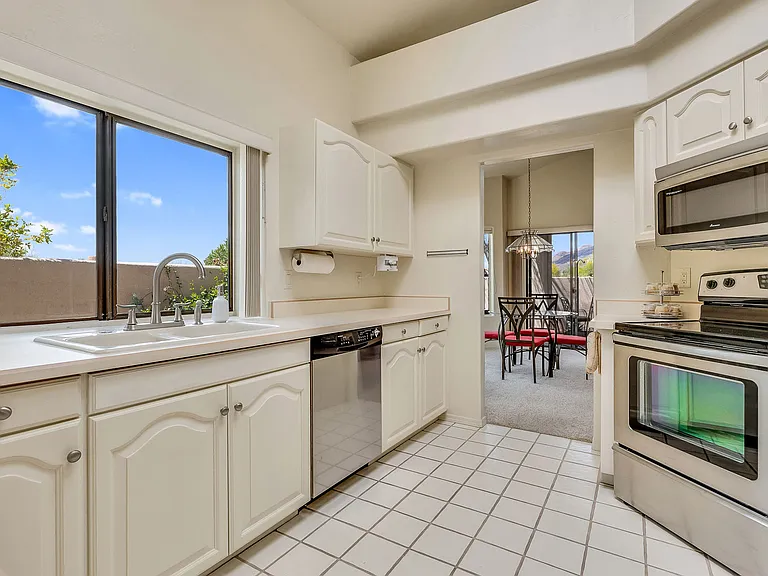 4555 E Red Mesa Dr — Photo 29