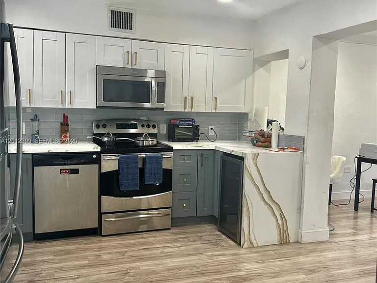 12040 N Miami Ave — Photo 20
