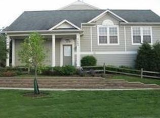 2509 Emily Ln, Elgin, IL 60124