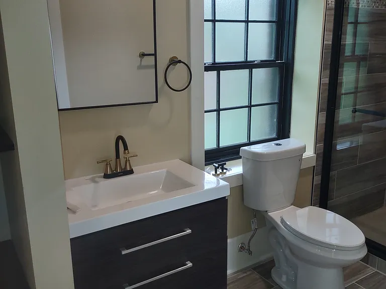 1433 Stedman St — Photo 14