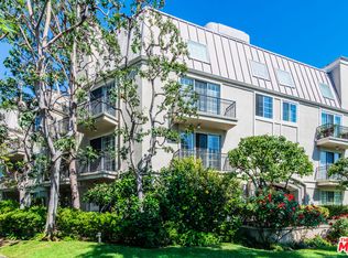458 N Oakhurst Dr APT 206, Beverly Hills, CA 90210