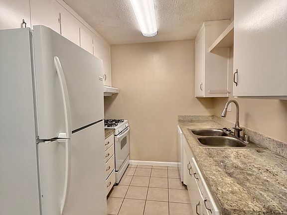 2nd image of 4275 McKellar Ln APT 7