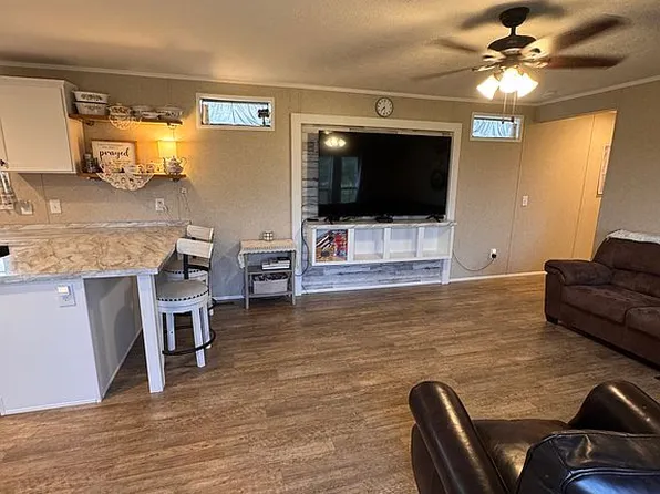 4984 Basile Eunice Hwy, Eunice, LA 70535
