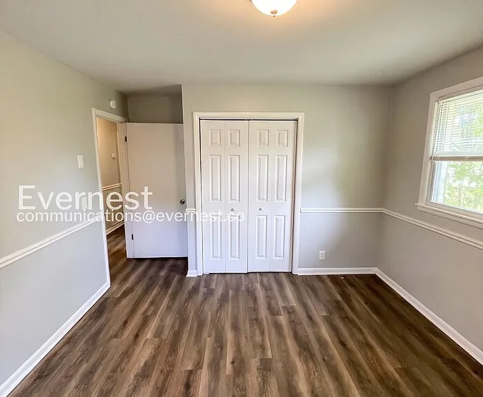 109 Shirley Dr — Photo 13