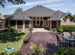 2106 Oakcrest Ct, Corinth, TX 76210