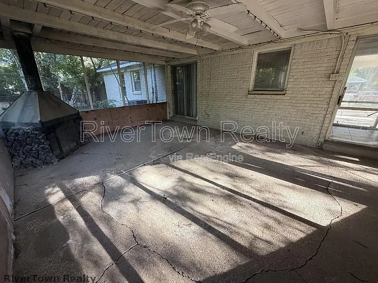 4573 Boyce Rd — Photo 32
