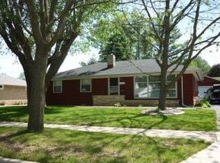 1624 N Gillett St, Appleton, WI 54914