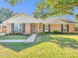 504 Roselawn Blvd, Lafayette, LA 70503