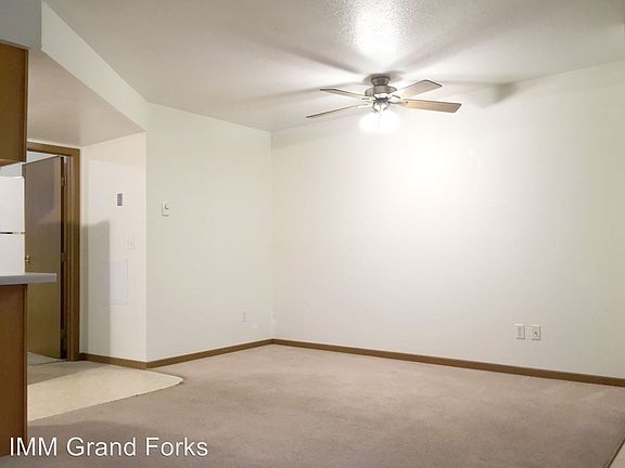 4th image of 716 22nd St NW APT 4