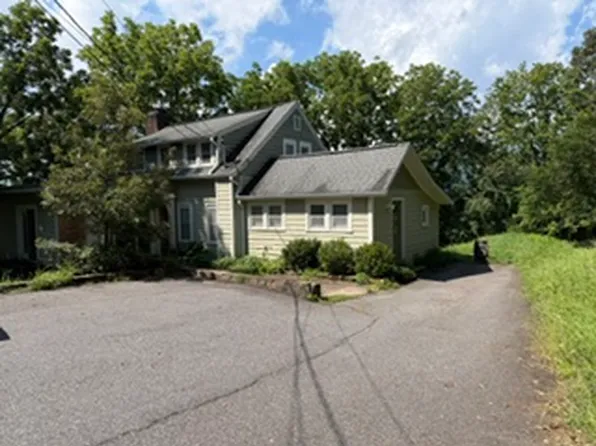 22 W Buzzards Roost Rd #1, Cullowhee, NC 28723