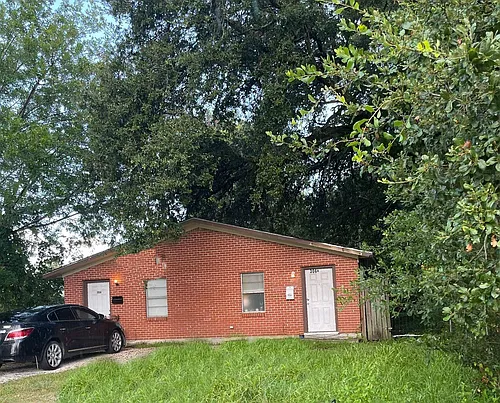 306 Lake Rd Photo 1