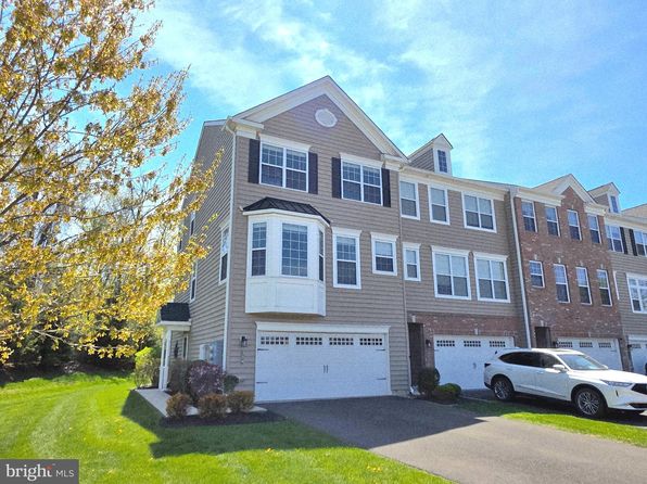 324 W Hamlin Ave