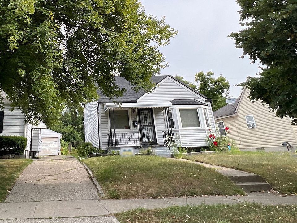 2nd image of 1002 Argyle Ave
