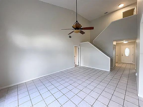 3rd image of 143 Coralwood Cir