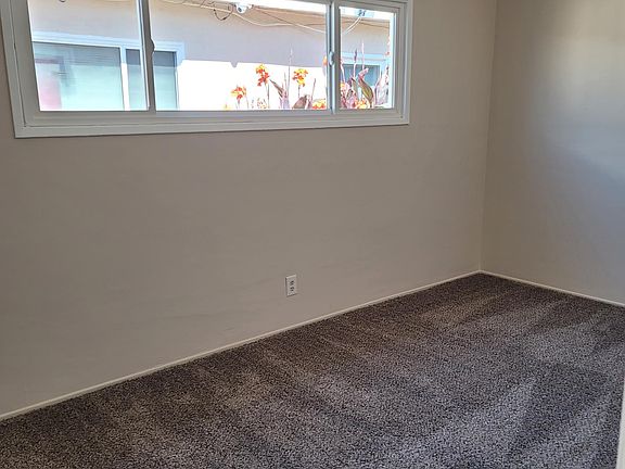 2nd image of 9029 Cedar St #1/2