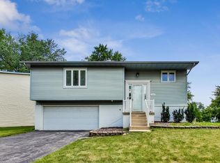 166 Thackeray Dr, Bolingbrook, IL 60440