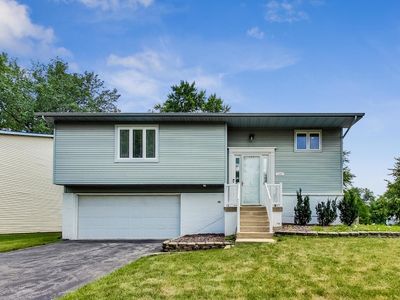 166 Thackeray Dr, Bolingbrook, IL, 60440