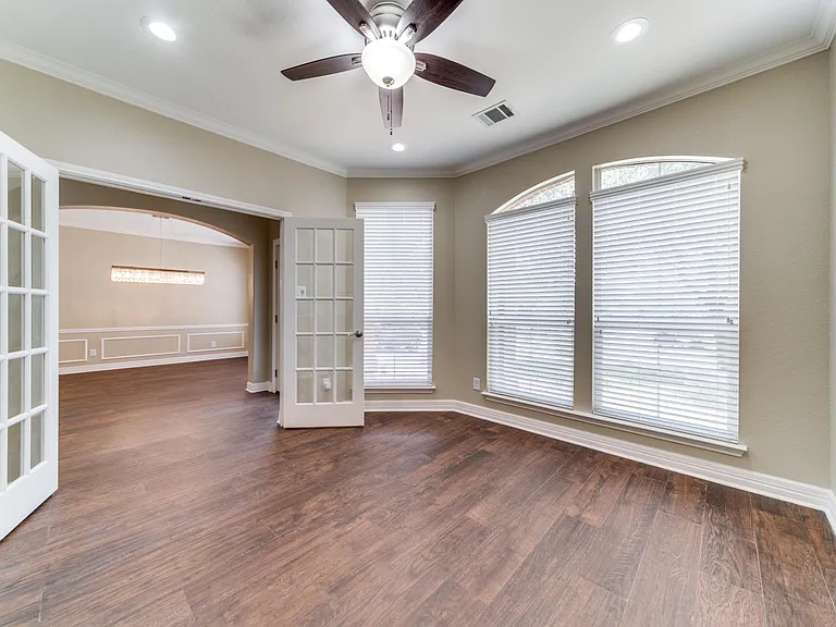8603 Taylor Walk — Photo 17