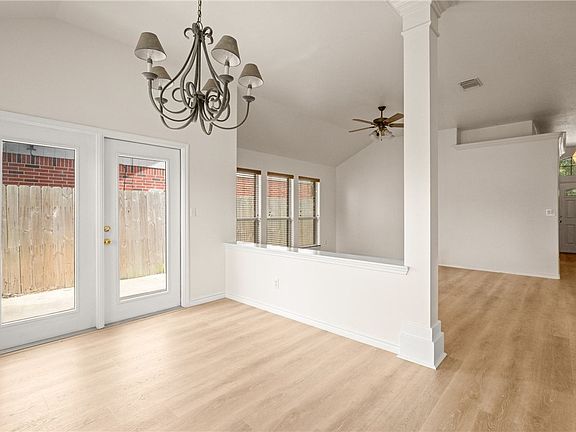 5th image of 7518 Fort Griffen Dr