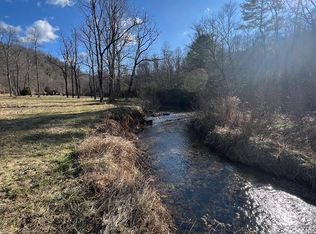 35-39B Peacock Dr #A, Hillsville, VA 24343