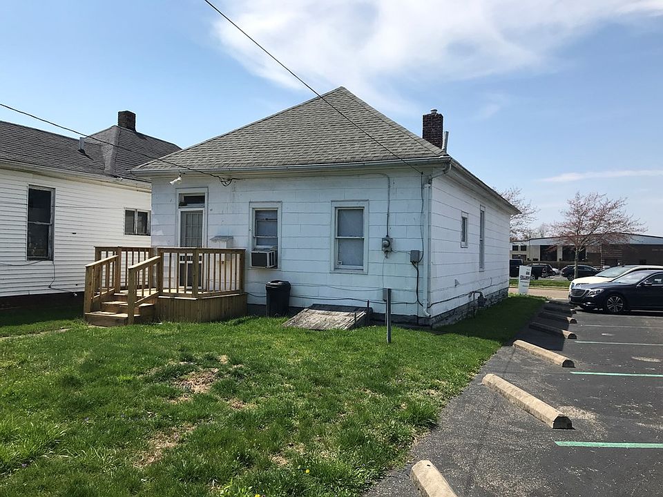 2nd image of 1724 Oakland Ave
