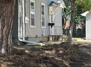 618 Logan Ave, Waterloo, IA 50703