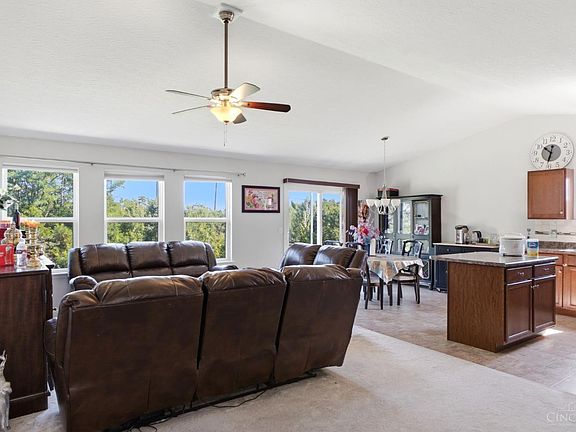 4th image of 10319 Fay Ln