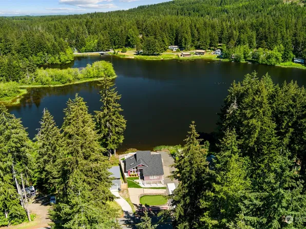 13551 NW Coho Run, Bremerton, WA 98312
