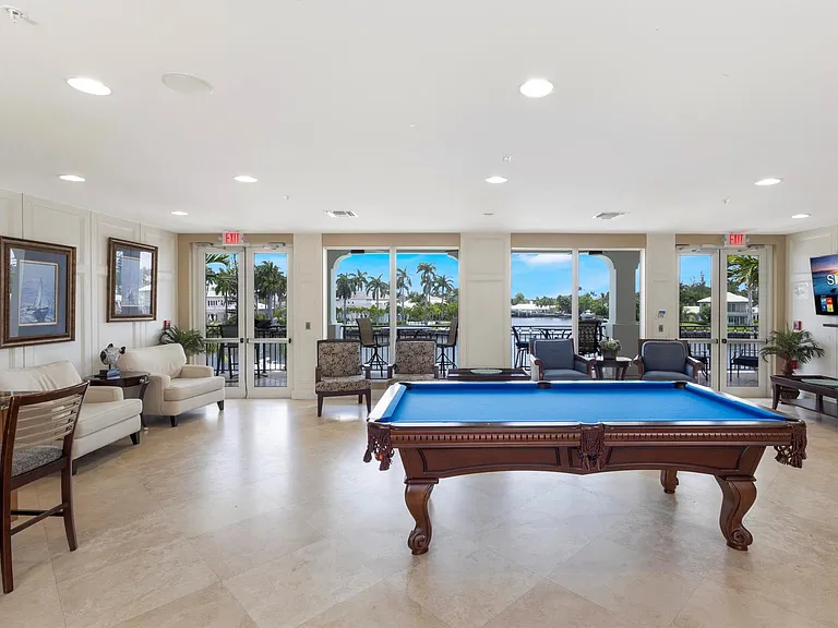 3028 Waterside Cir — Photo 40